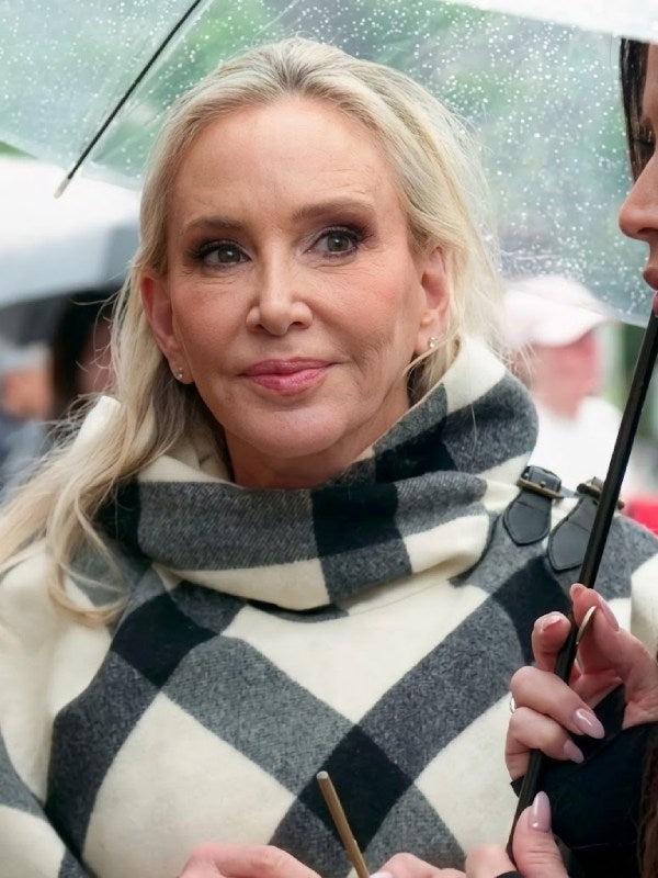 Shannon Beador Real Housewives of OC S20 Plaid Poncho