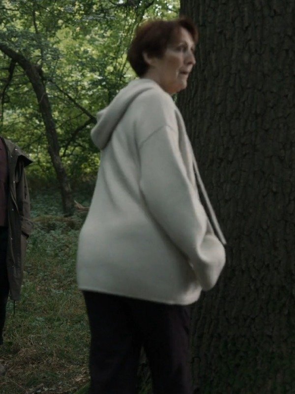 Fiona Shaw Killing Eve S04 Hoodie - view 3